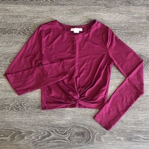 Gaze USA fitted long sleeve twist crop top